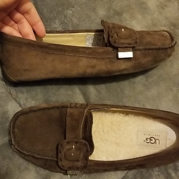 UGG loafer - Picture 7 of 7